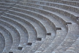 amphitheatre-1004396__180
